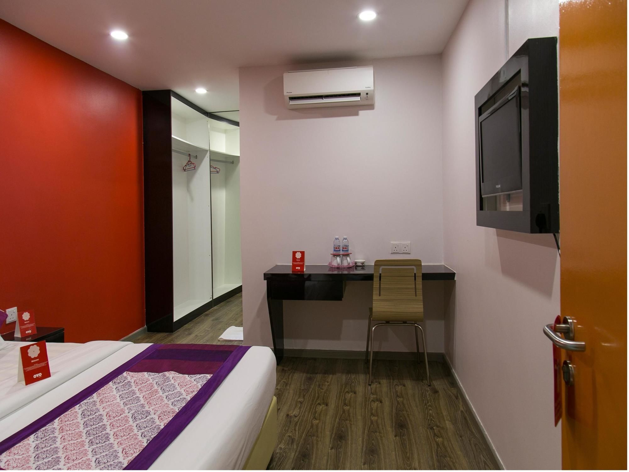 Oyo 296 Kk Hotel Jalan Pahang كوالالمبور المظهر الخارجي الصورة