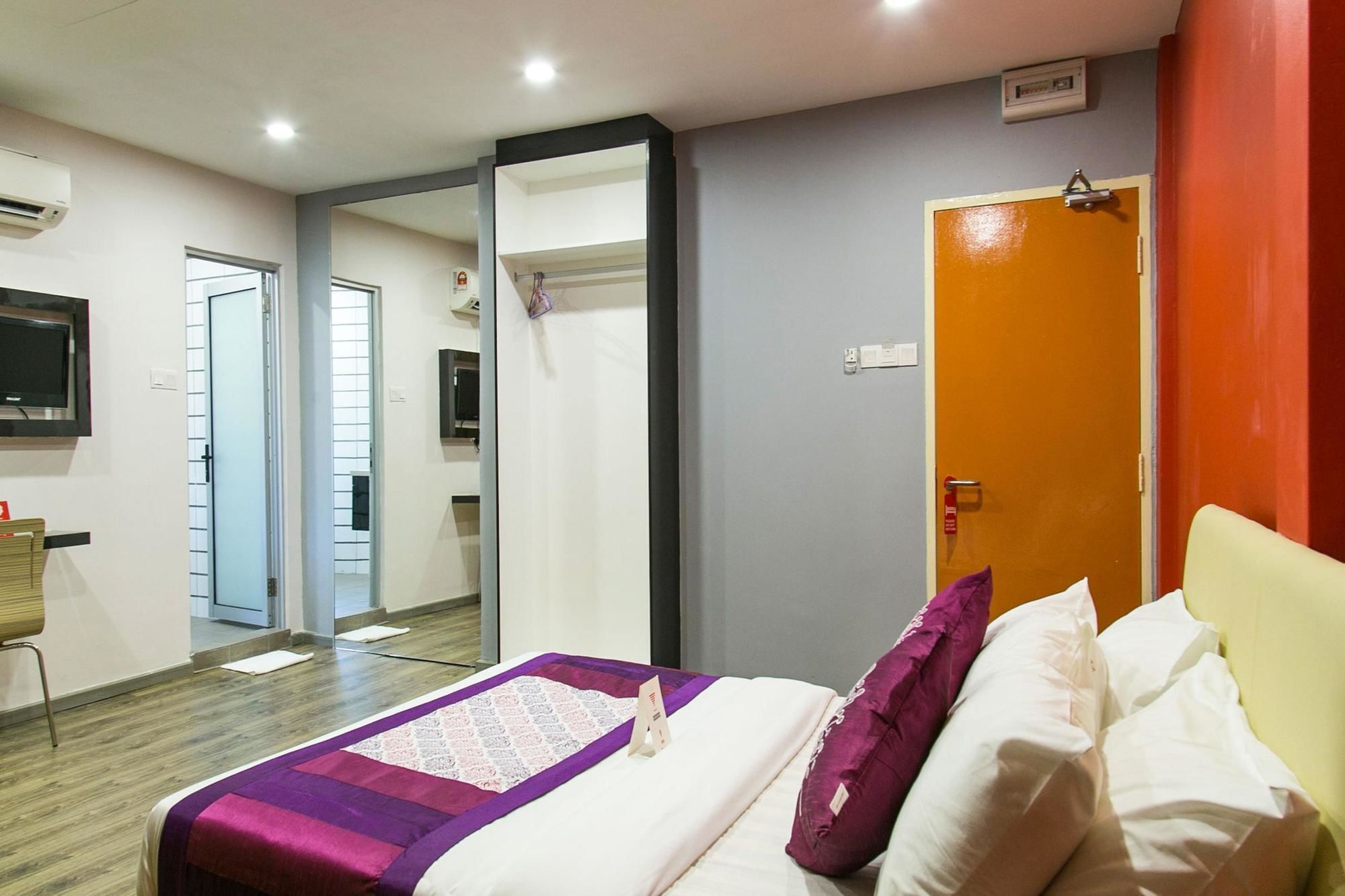 Oyo 296 Kk Hotel Jalan Pahang كوالالمبور المظهر الخارجي الصورة