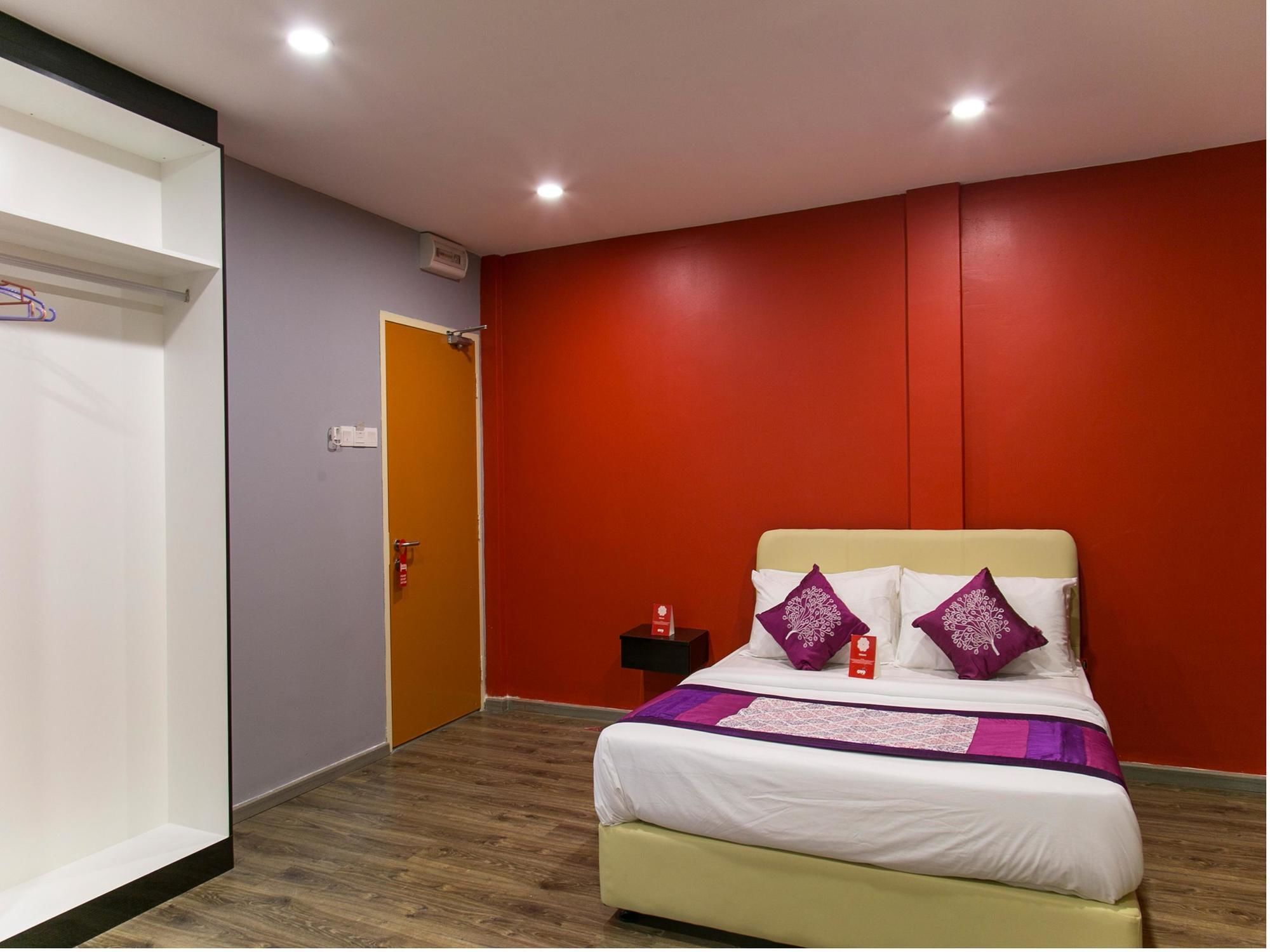 Oyo 296 Kk Hotel Jalan Pahang كوالالمبور المظهر الخارجي الصورة